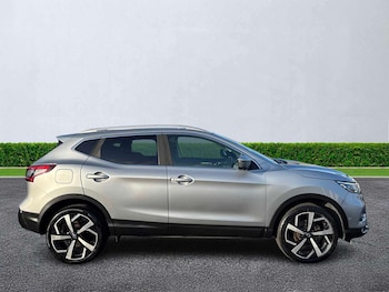 Used Nissan Qashqai 2018 for sale - 76504971: Photo