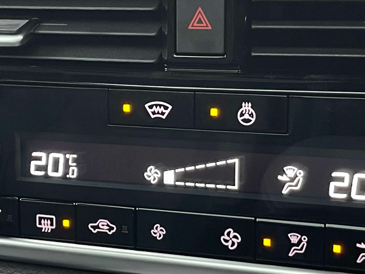 Used Nissan Qashqai 2025 for sale - 76577319: Photo 40