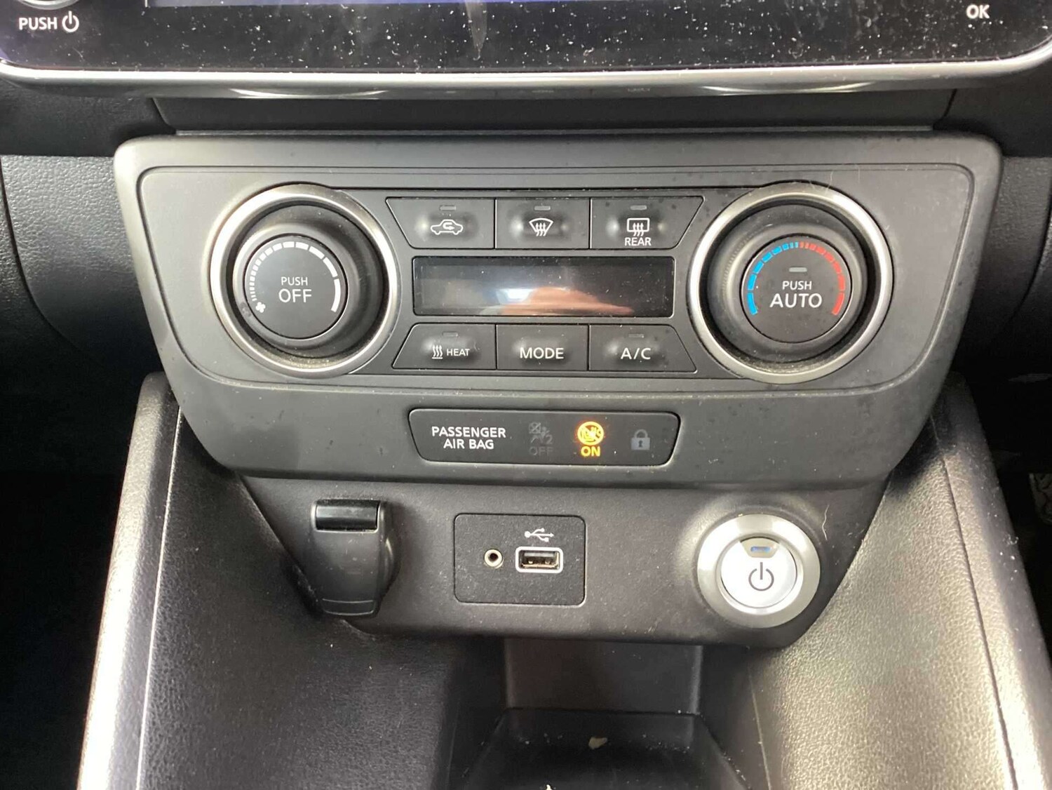 Used Nissan Leaf 2022 for sale - 77489987: Photo 11