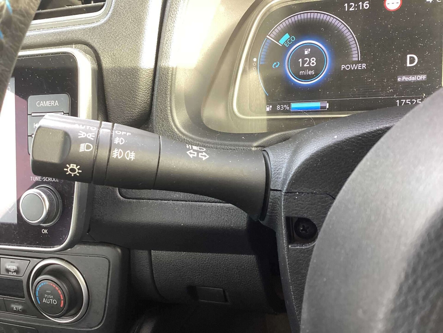 Used Nissan Leaf 2022 for sale - 77489987: Photo 25