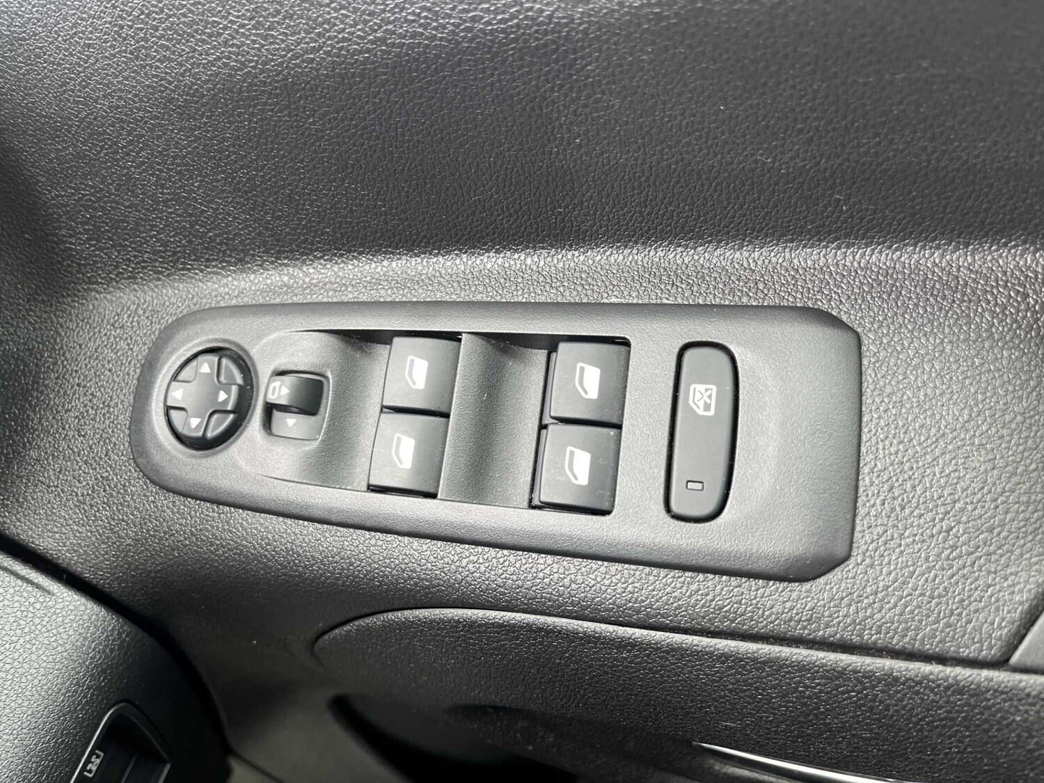 Used Vauxhall Combo Life 2021 for sale - 76342985: Photo 20