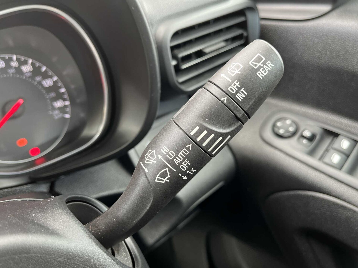 Used Vauxhall Combo Life 2021 for sale - 76342985: Photo 23