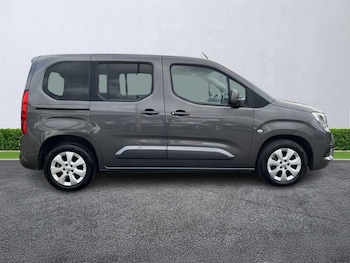 Used Vauxhall Combo Life 2021 for sale - 76342985: Photo