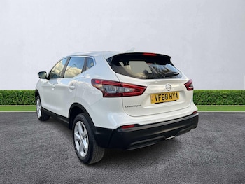 Used Nissan Qashqai 2019 for sale - 76402431: Photo