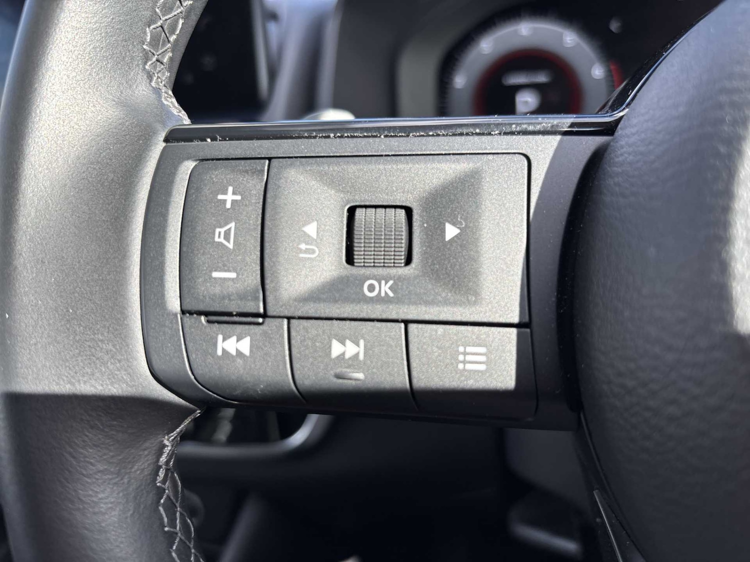 Used Nissan Qashqai 2023 for sale - 76554280: Photo 24