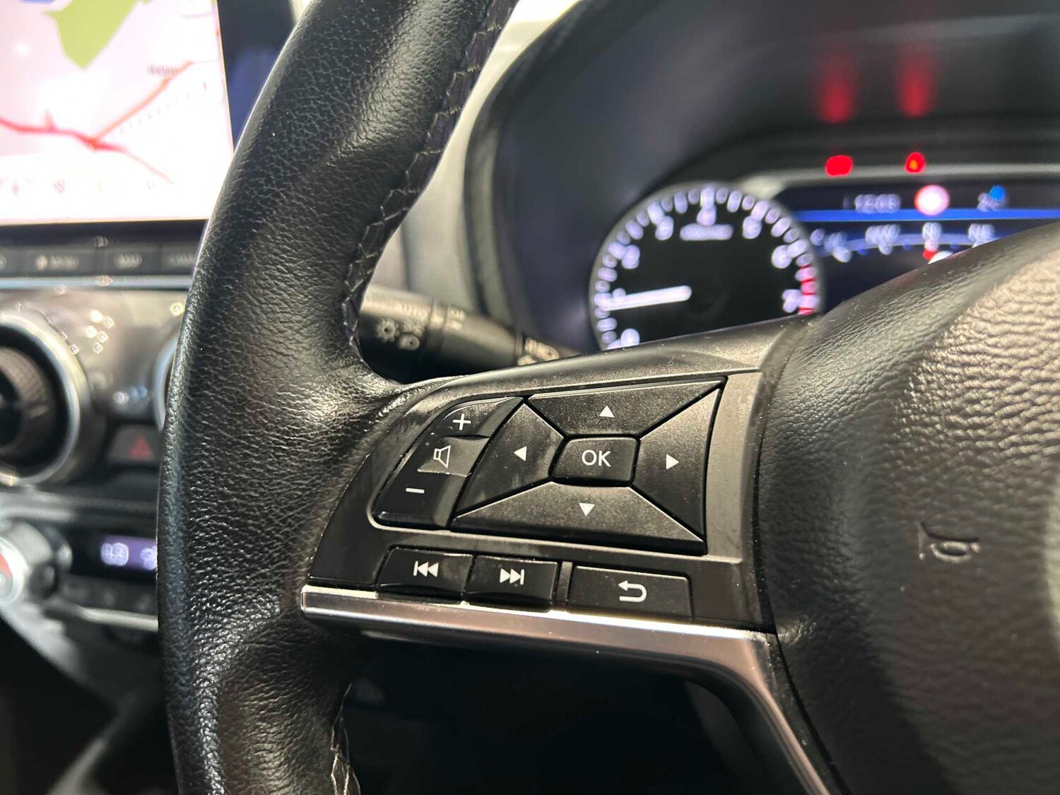 Used Nissan Juke 2021 for sale - 76699546: Photo 24