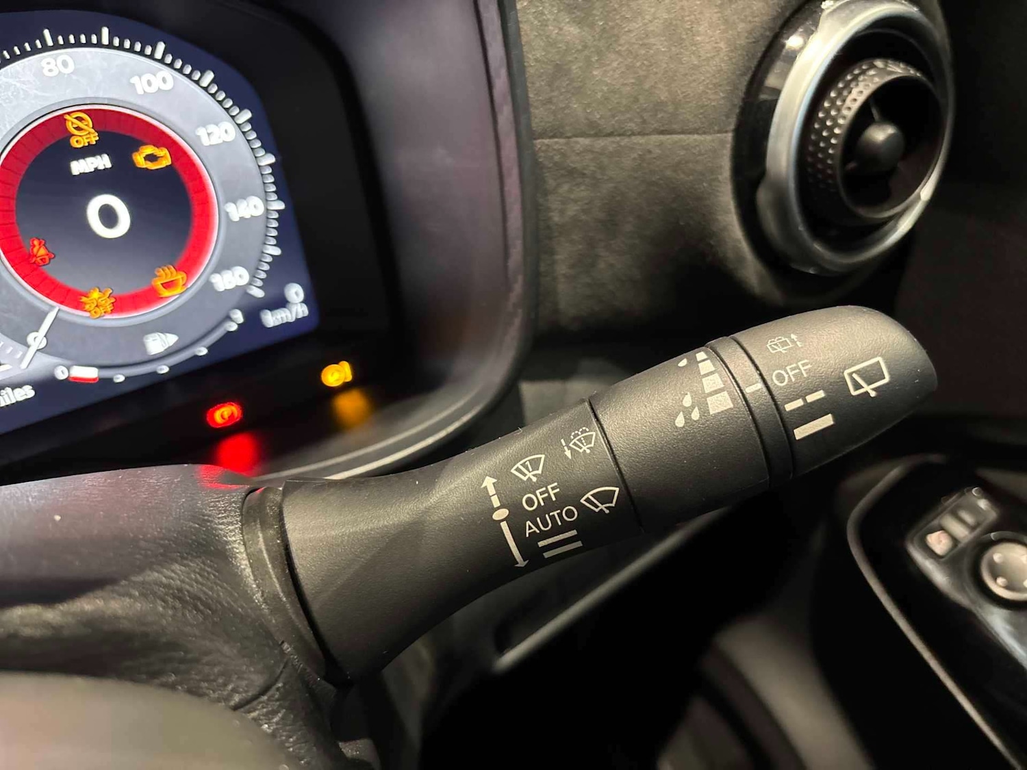 Used Nissan Juke 2024 for sale - 77096986: Photo 24