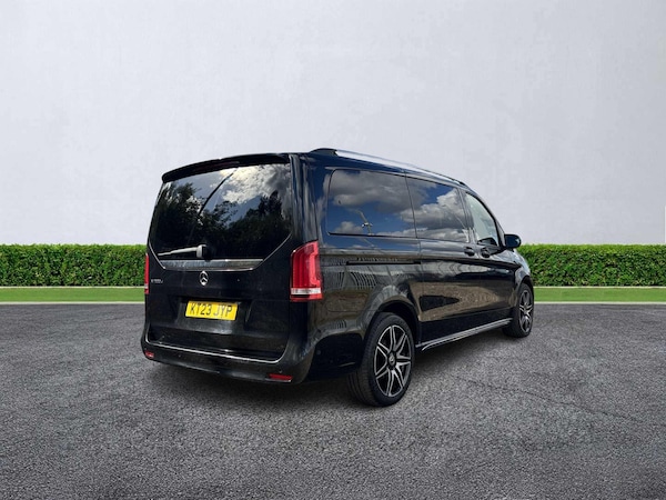 Used Mercedes-Benz V-Class 2023 for sale - 76219168: Photo 17