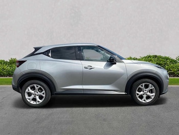 Used Nissan Juke 2022 for sale - 75437837: Photo