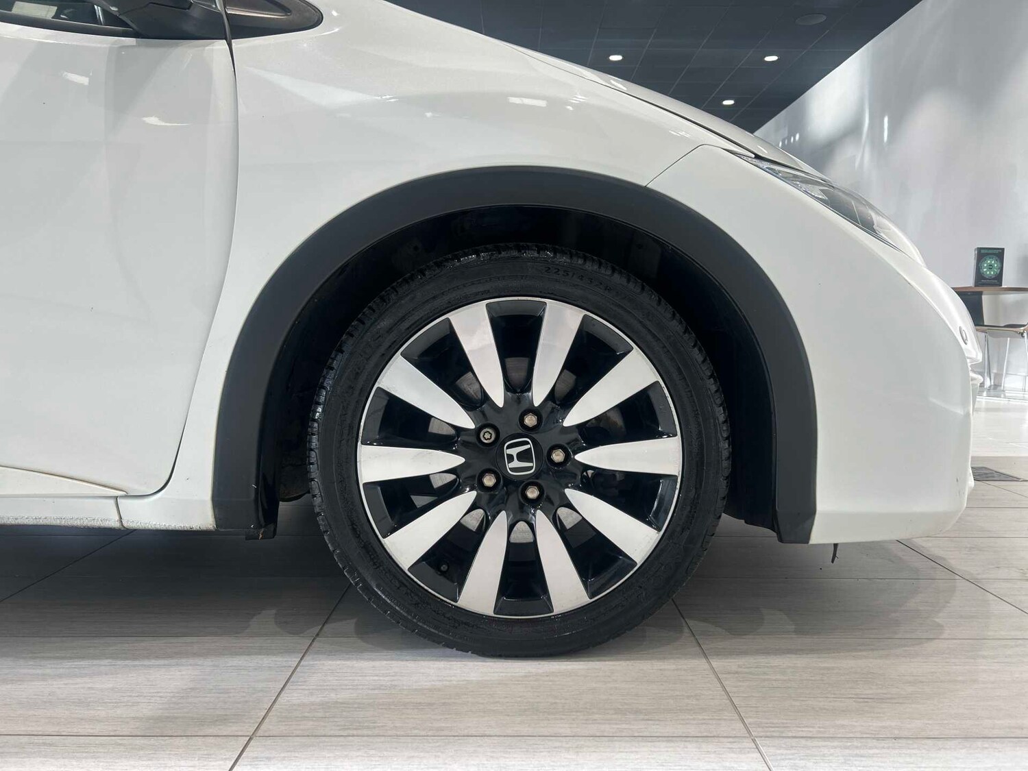 Used Honda Civic 2017 for sale - 76651259: Photo 6