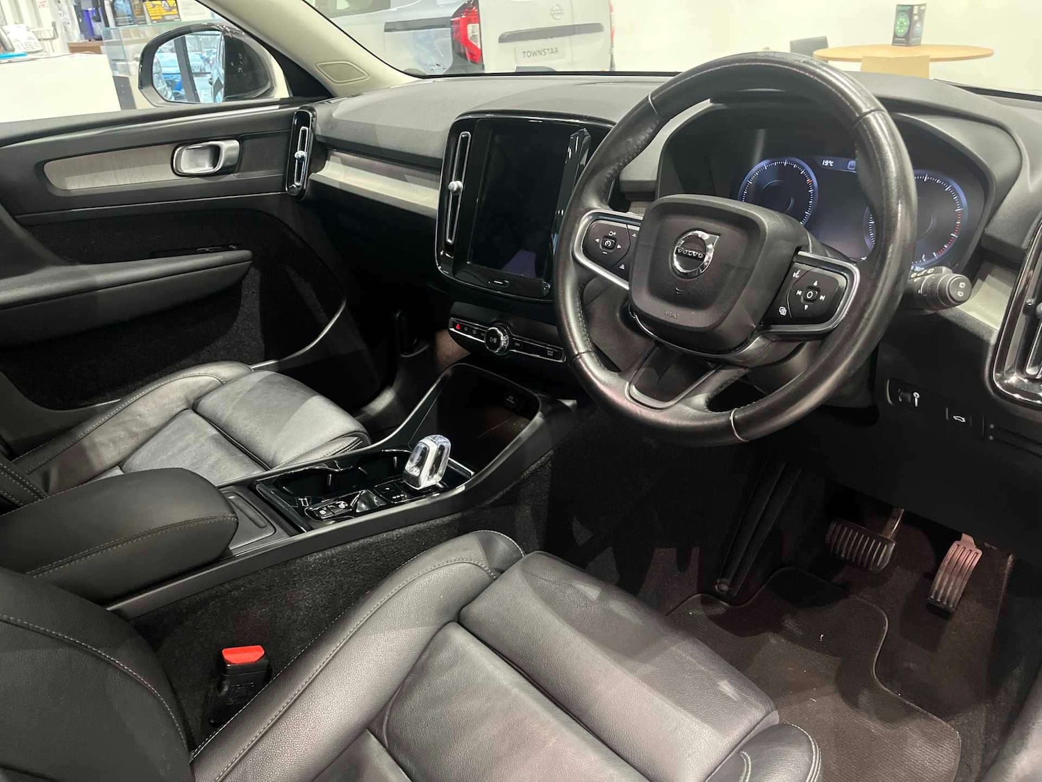 Used Volvo XC40 2020 for sale - 76919000: Photo 14