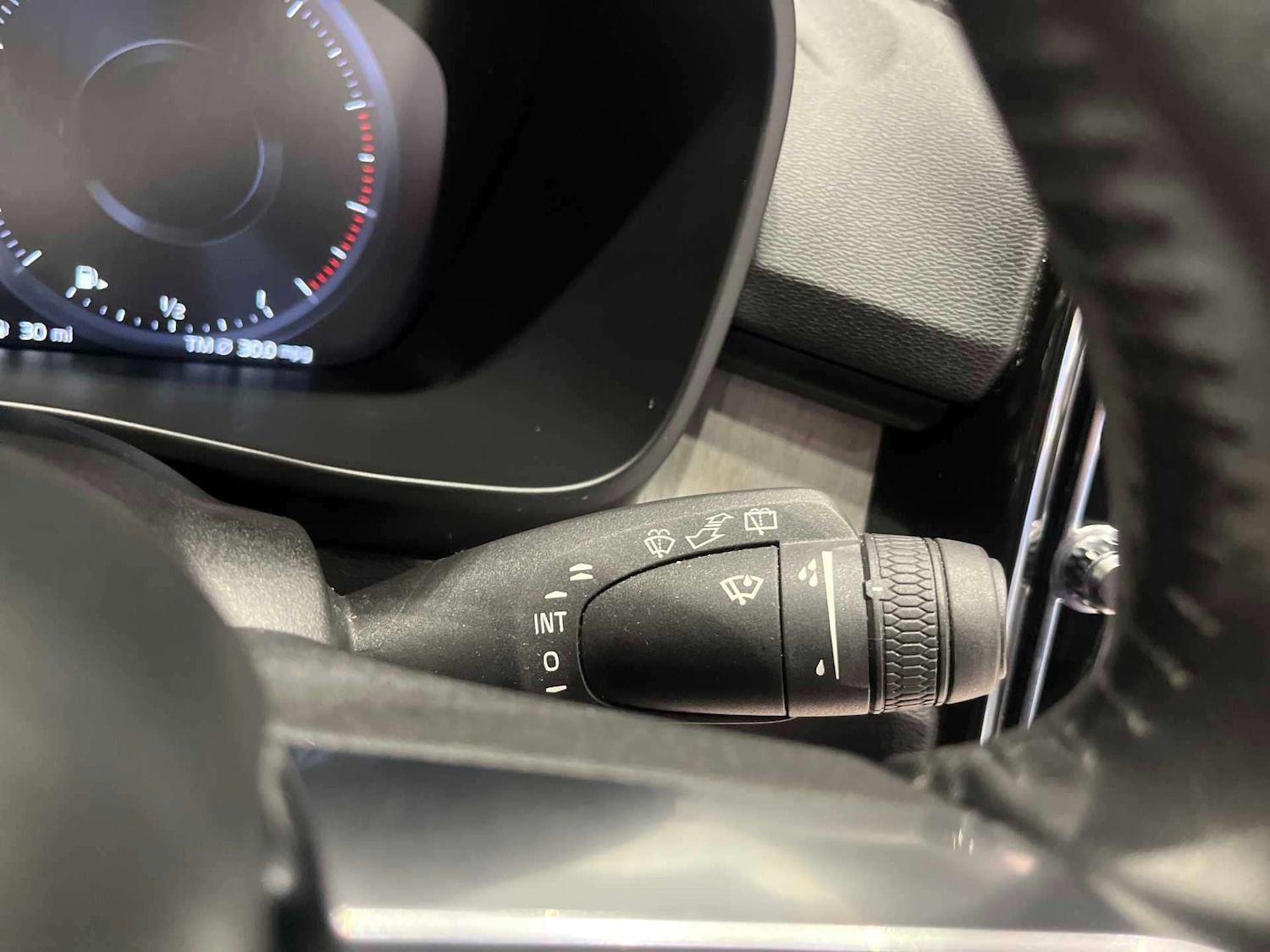 Used Volvo XC40 2020 for sale - 76919000: Photo 25