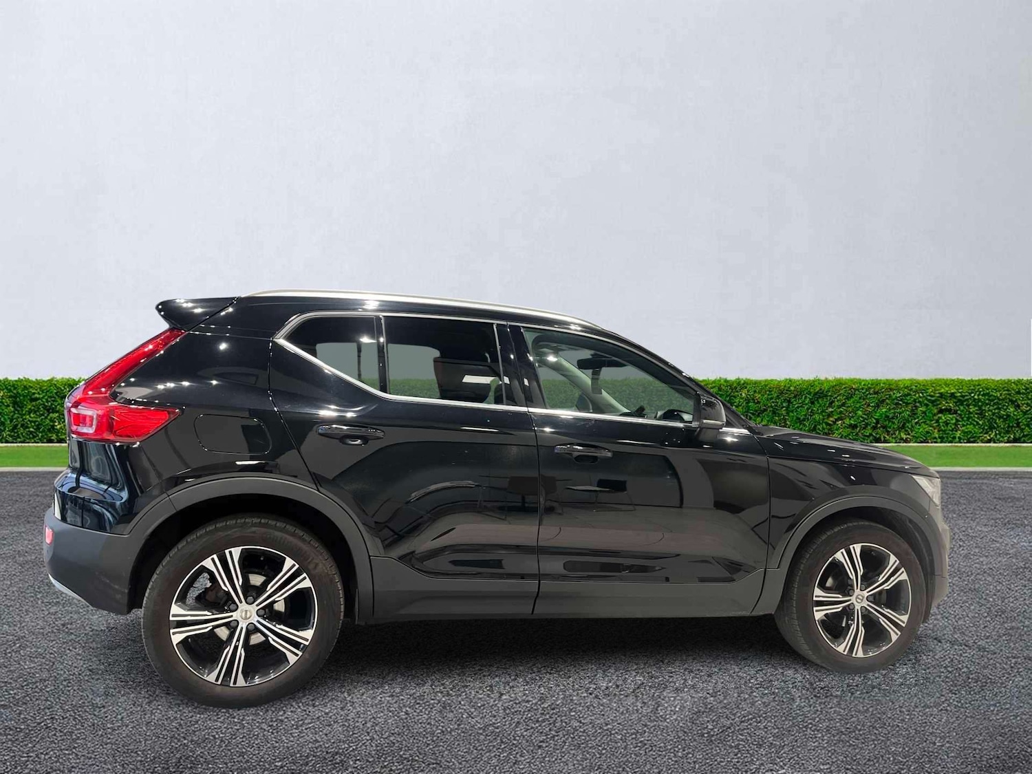 Used Volvo XC40 2020 for sale - 76919000: Photo 3