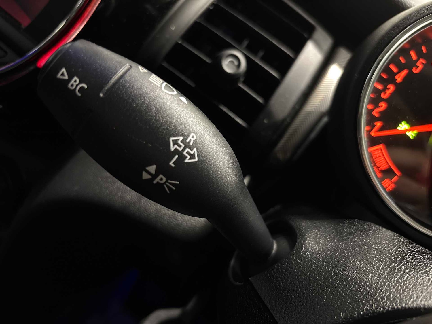 Used MINI Hatch 2019 for sale - 77056822: Photo 26