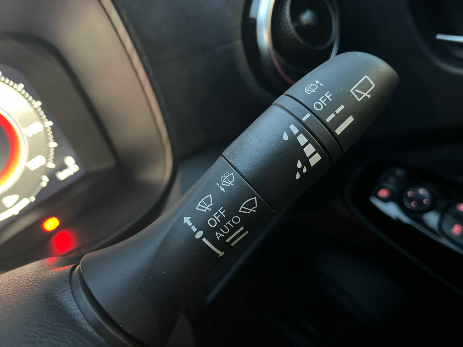 Used Nissan Juke 2025 for sale - 77487536: Photo 25