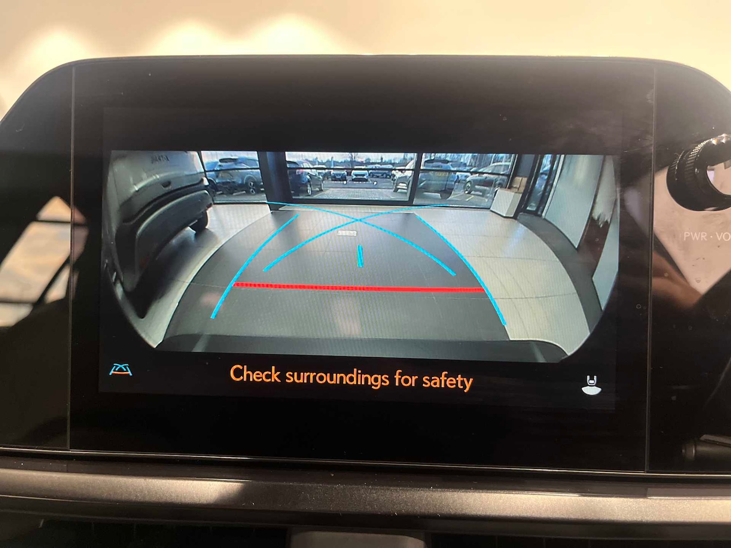 Used Lexus UX 2023 for sale - 76982905: Photo 21