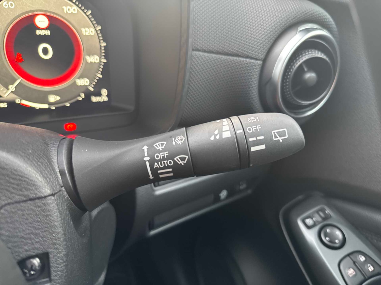 Used Nissan Juke 2025 for sale - 76693454: Photo 25