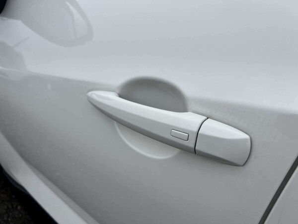 Used Nissan Juke 2022 for sale - 76264428: Photo 27