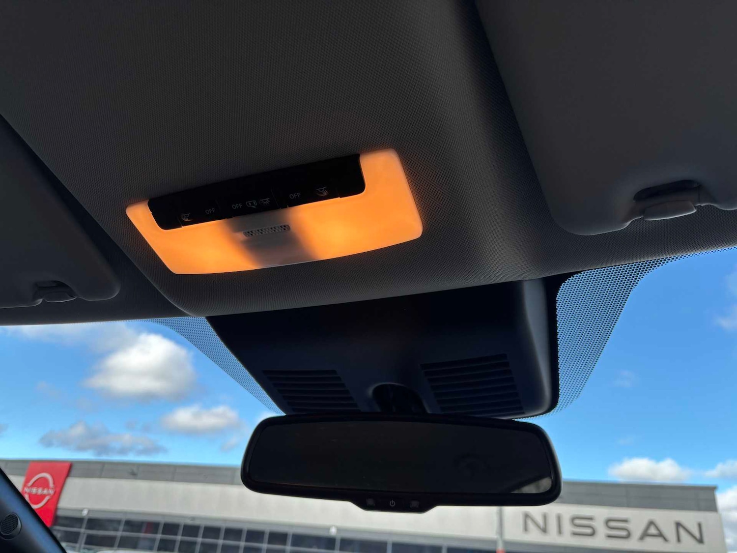 Used Nissan Leaf 2023 for sale - 78039341: Photo 13