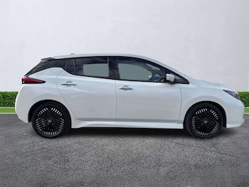 Used Nissan Leaf 2023 for sale - 78039341: Photo