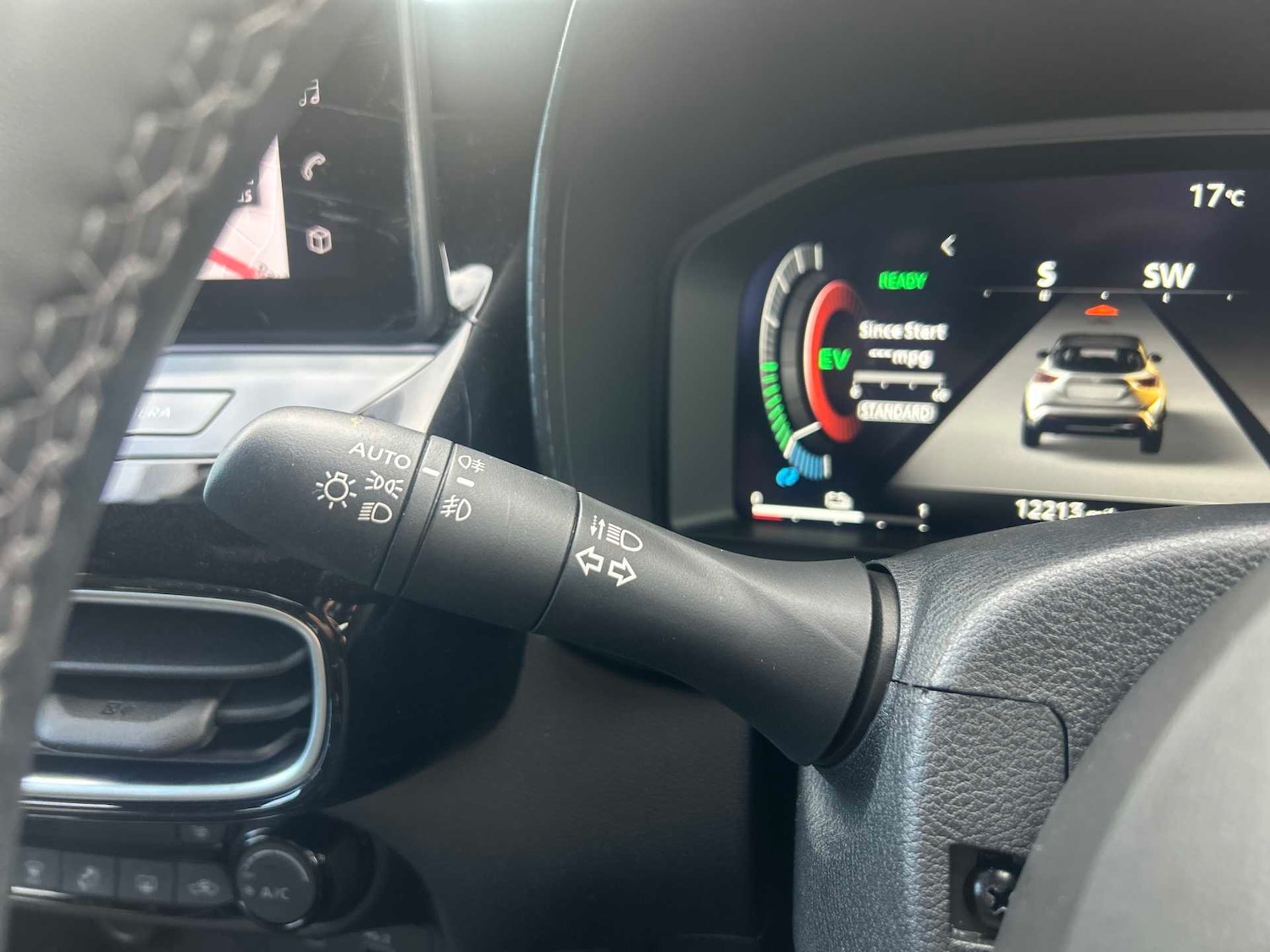 Used Nissan Juke 2024 for sale - 76464723: Photo 26