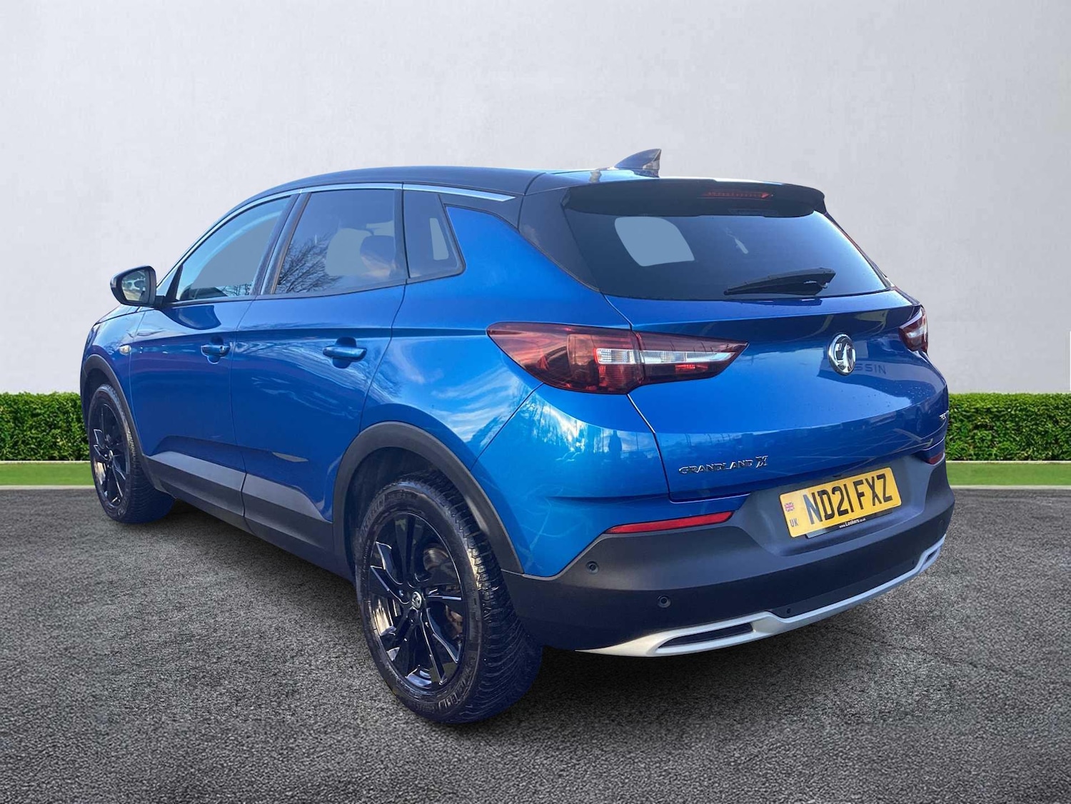 Used Vauxhall Grandland X 2021 for sale - 76707564: Photo 2