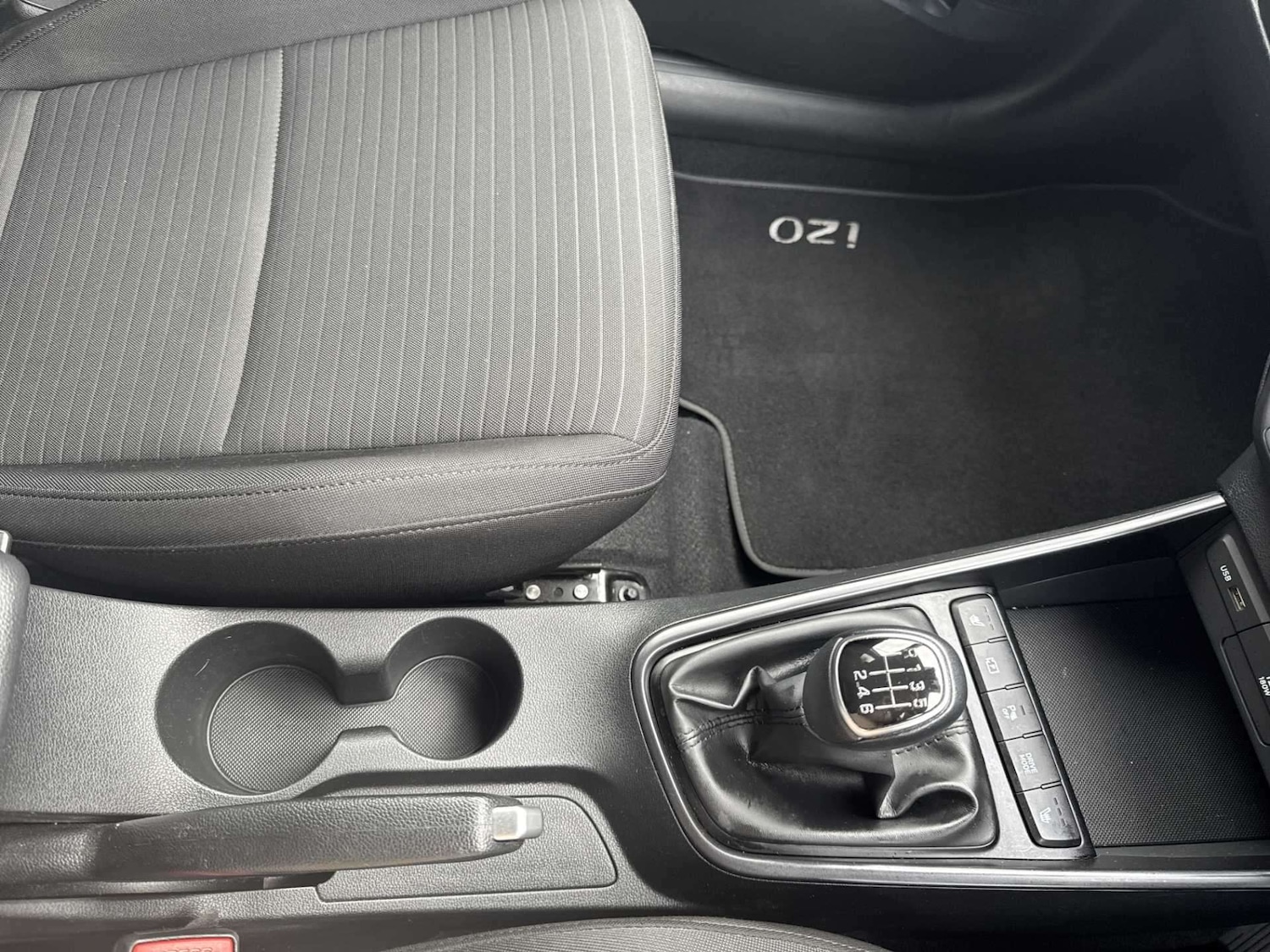 Used Hyundai i20 2020 for sale - 76320727: Photo 12