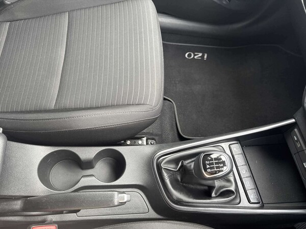 Used Hyundai i20 2020 for sale - 76320727: Photo 12