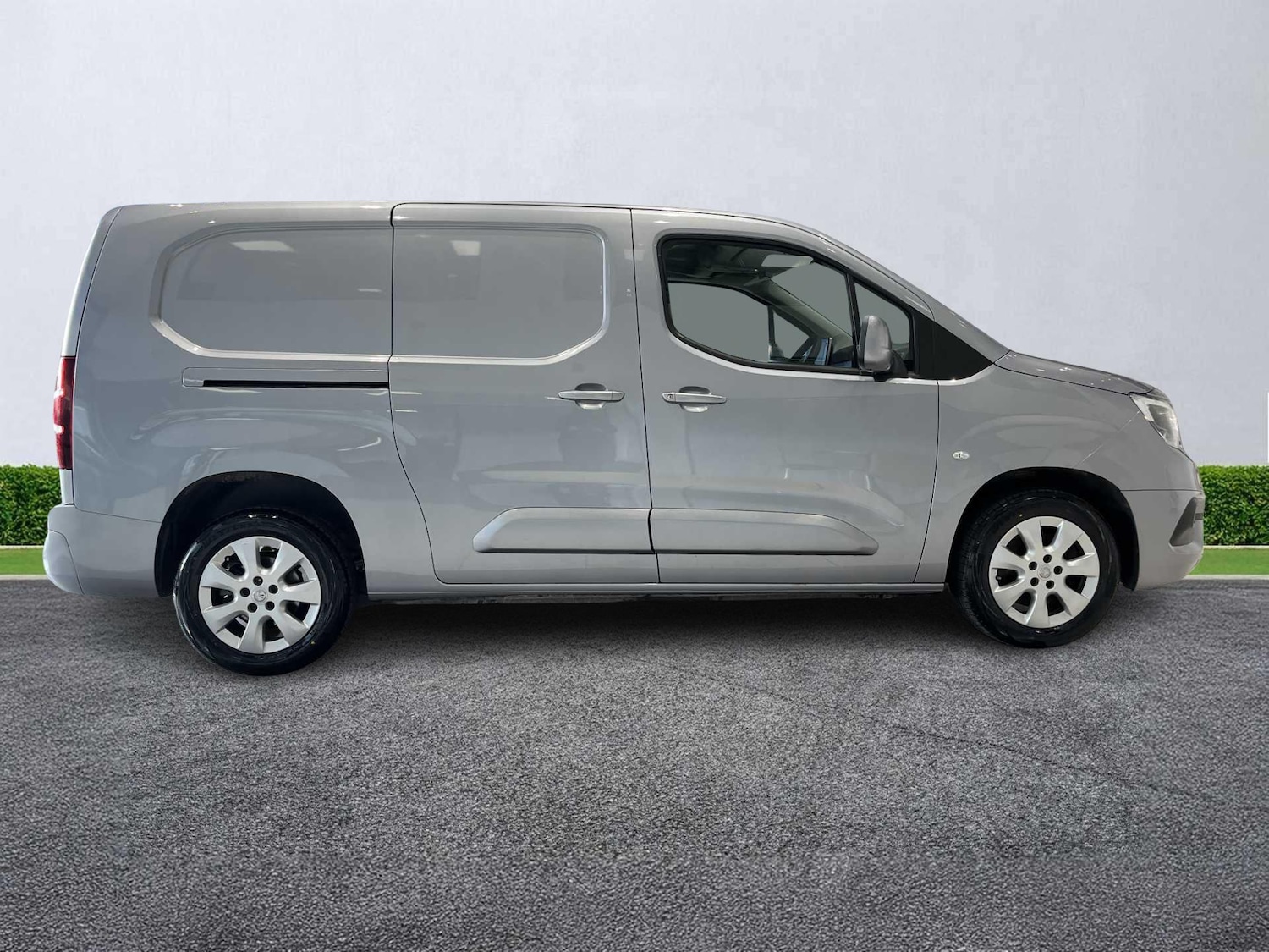 Used Vauxhall Combo 2019 for sale - 76682633: Photo 3
