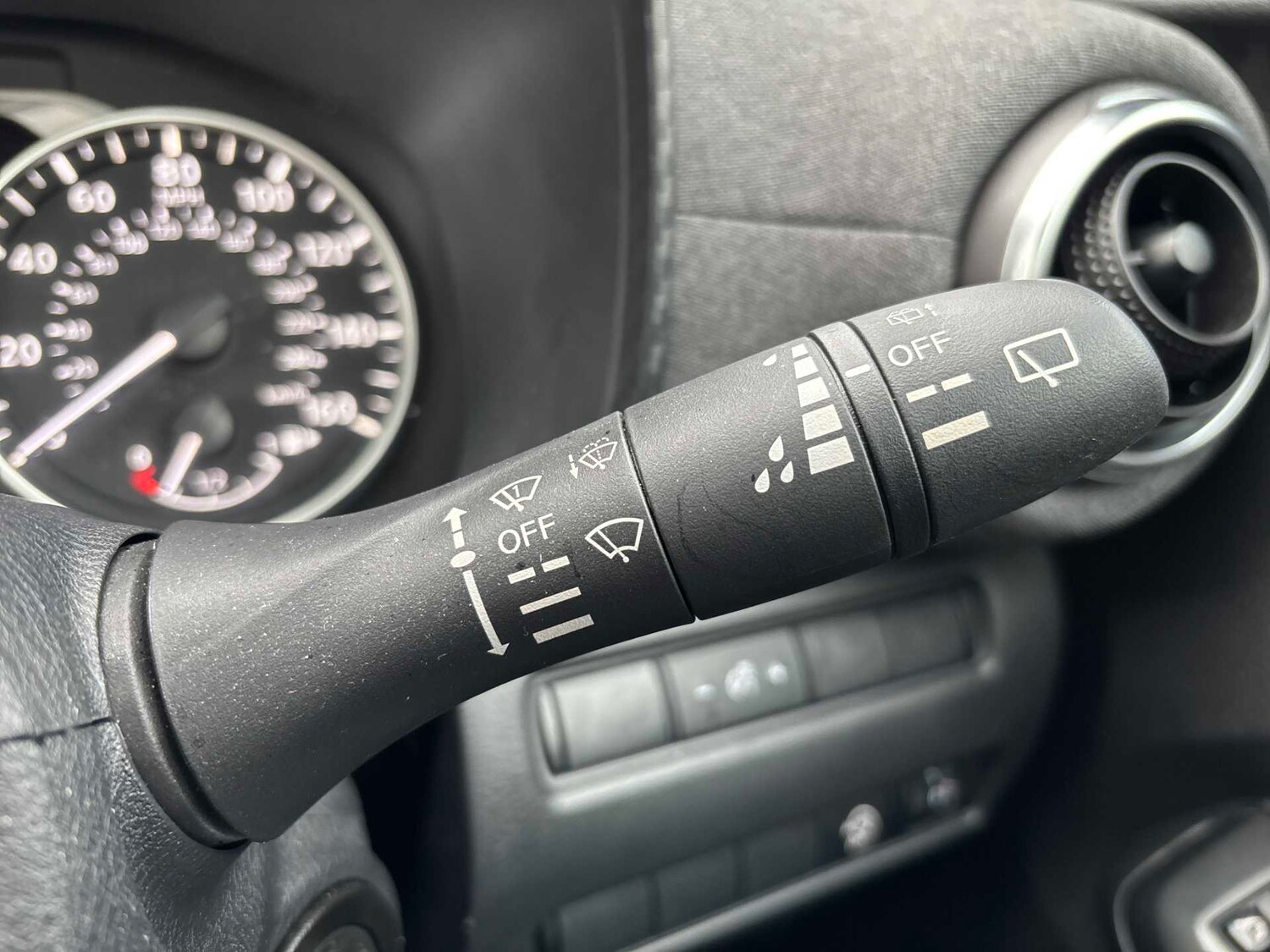 Used Nissan Juke 2024 for sale - 77591684: Photo 25