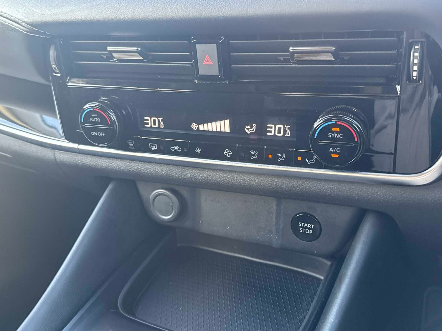 Used Nissan Qashqai 2023 for sale - 76605614: Photo 11