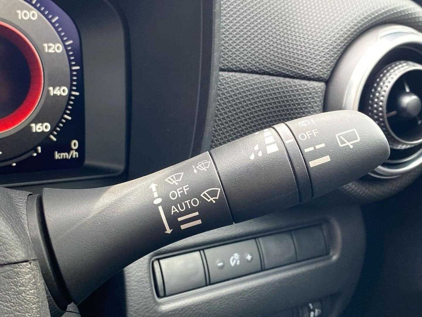 Used Nissan Juke 2024 for sale - 76618532: Photo 28