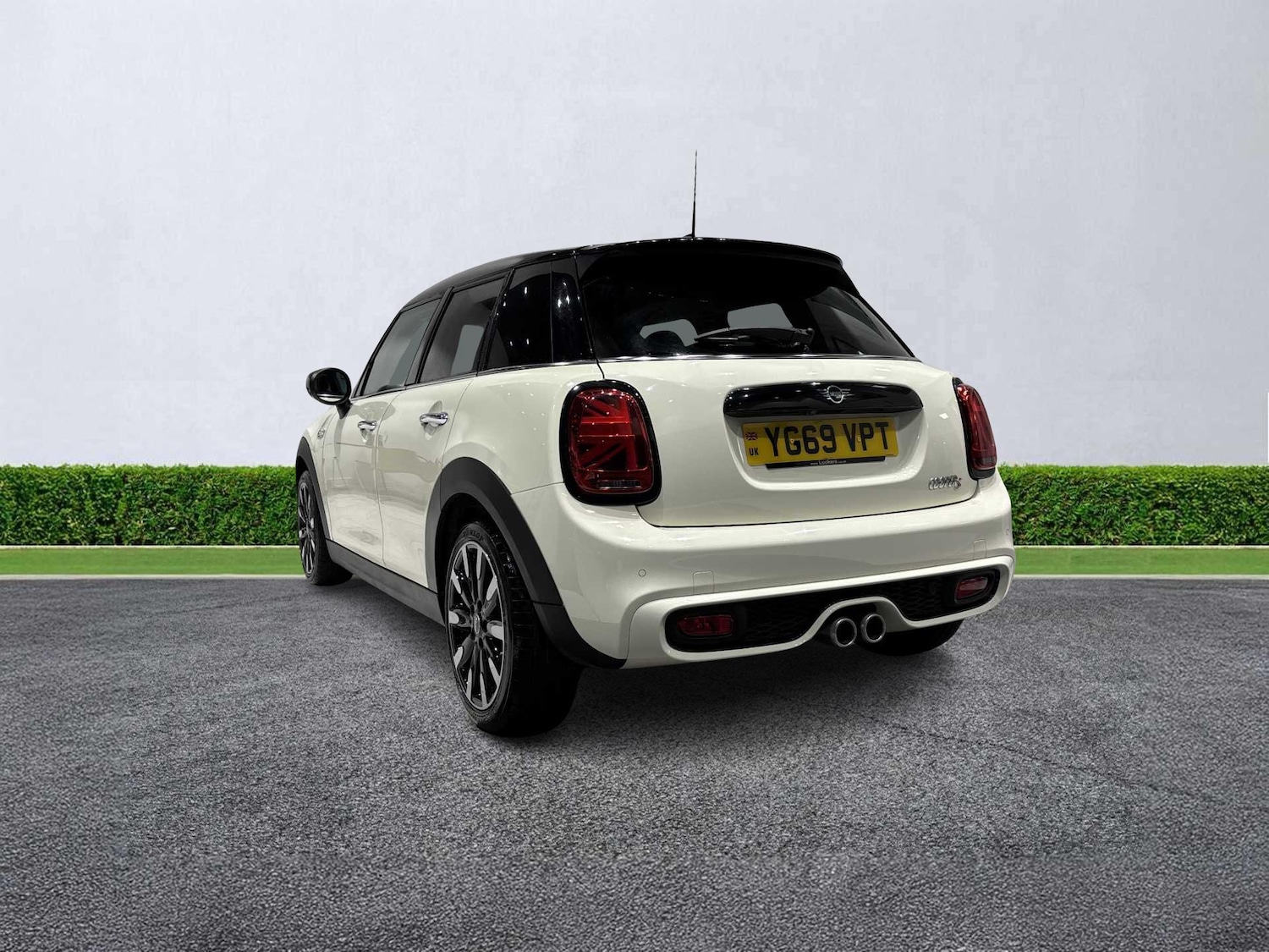 Used MINI Hatch 2019 for sale - 77489421: Photo 2