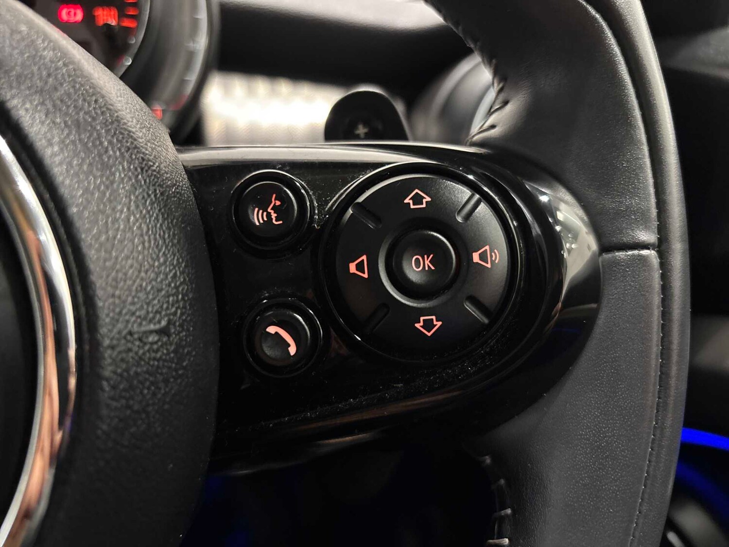 Used MINI Hatch 2019 for sale - 77489421: Photo 23