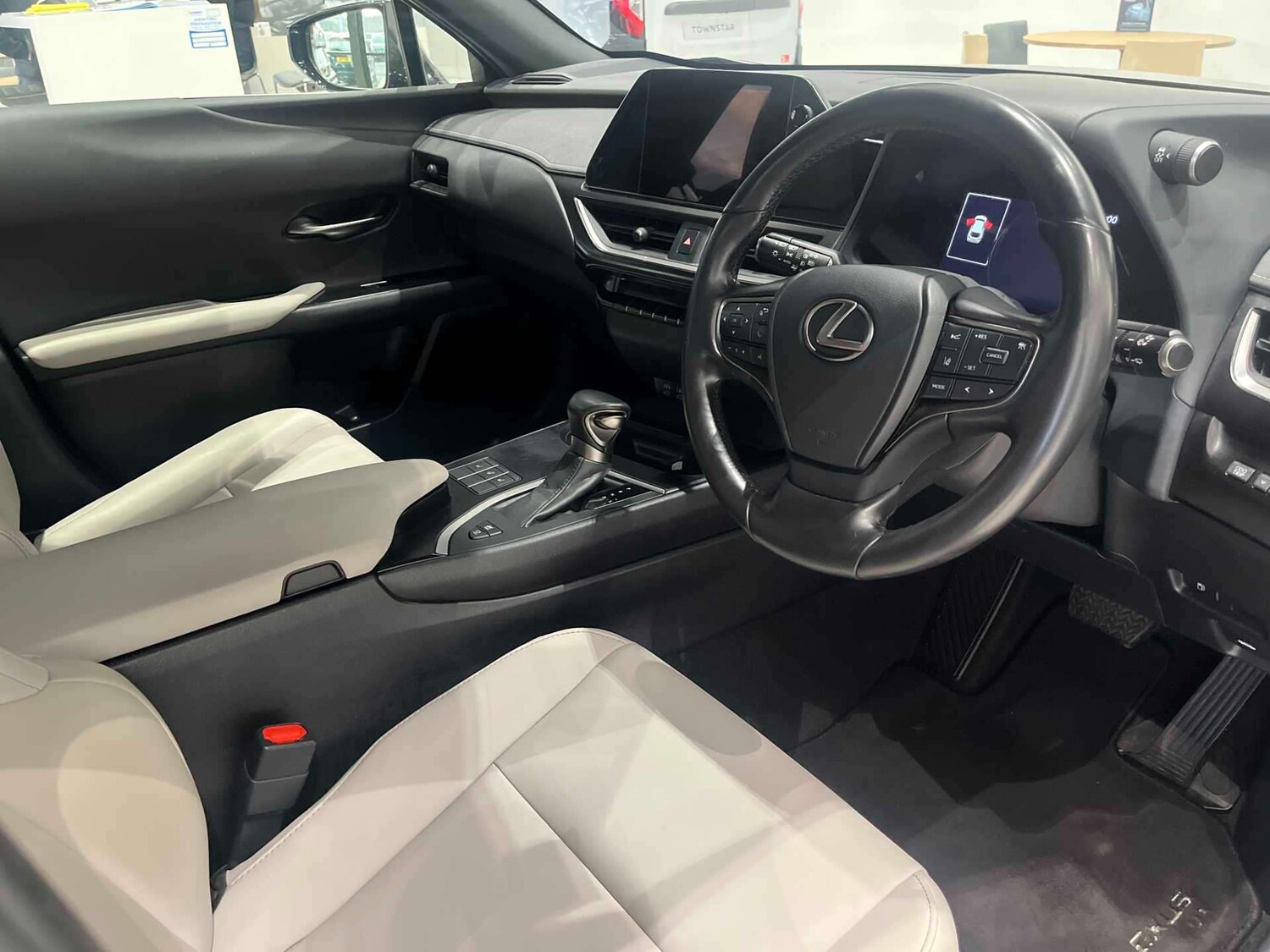 Used Lexus UX 2023 for sale - 77487464: Photo 14