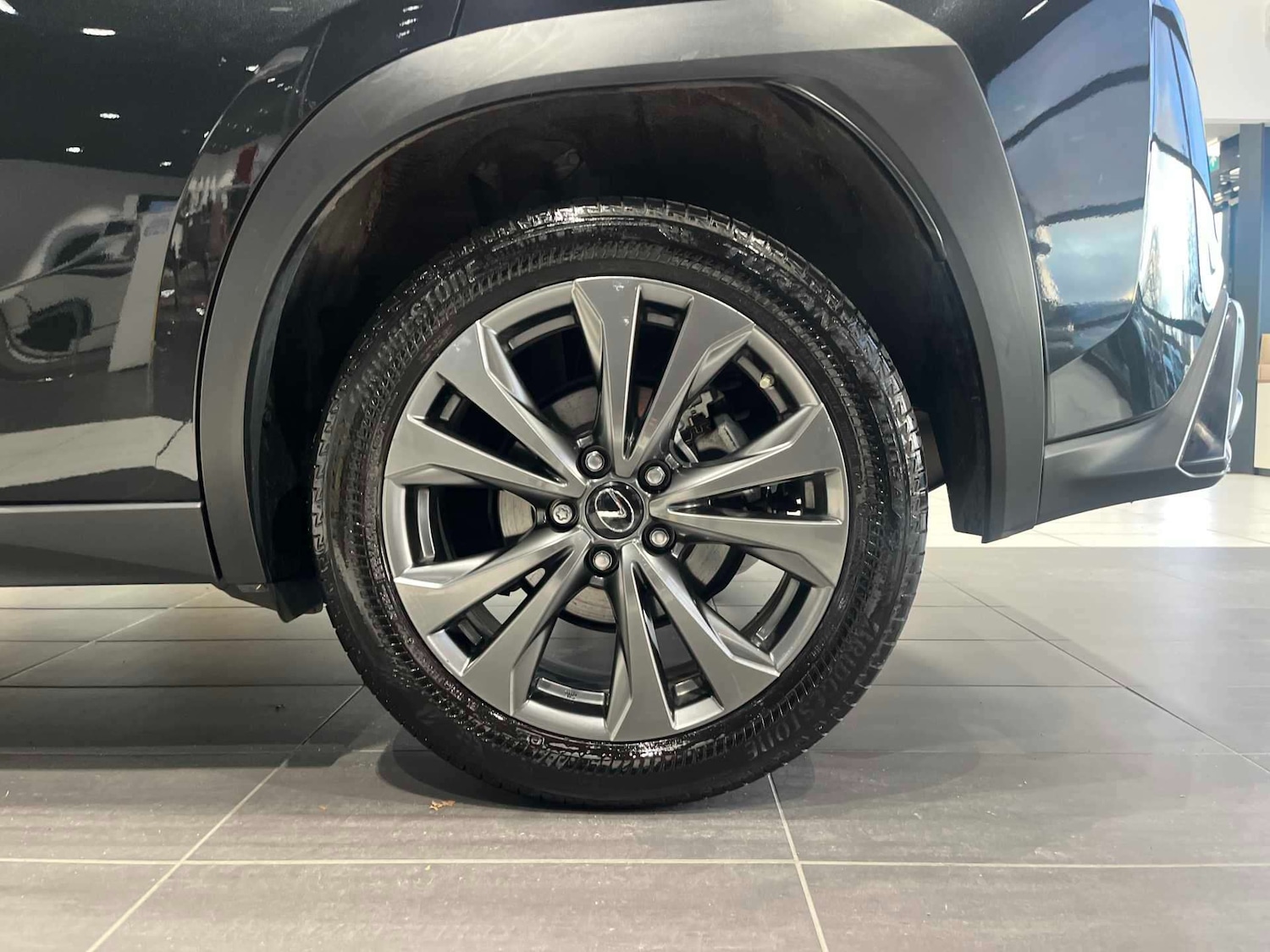 Used Lexus UX 2023 for sale - 77487464: Photo 6