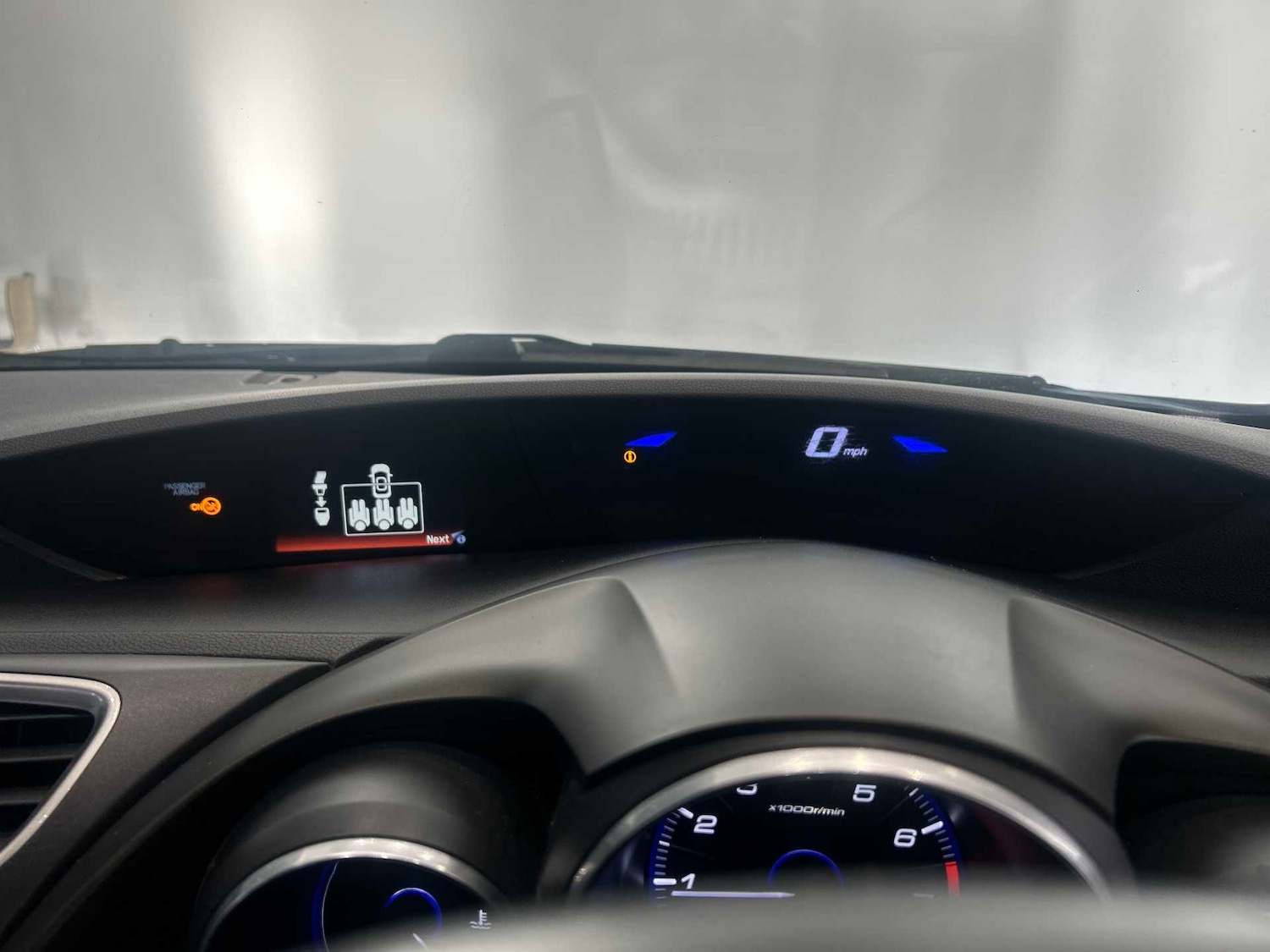 Used Honda Civic 2017 for sale - 76605611: Photo 30