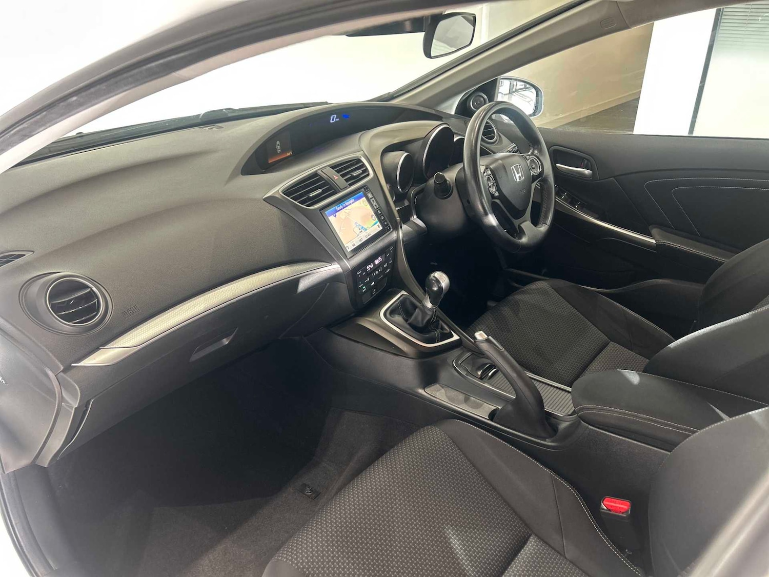 Used Honda Civic 2017 for sale - 76605611: Photo 7