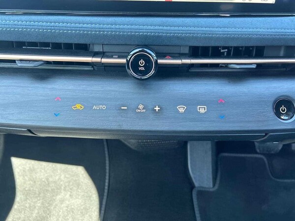 Used Nissan ARIYA 2023 for sale - 75436244: Photo 12