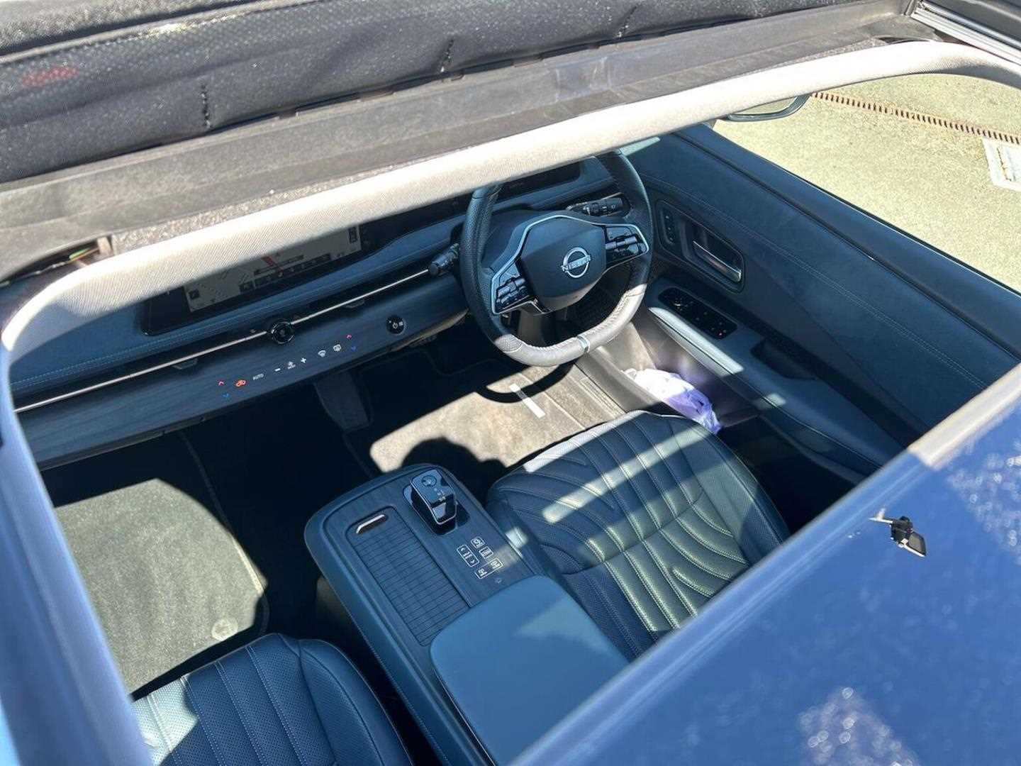 Vehicle 33