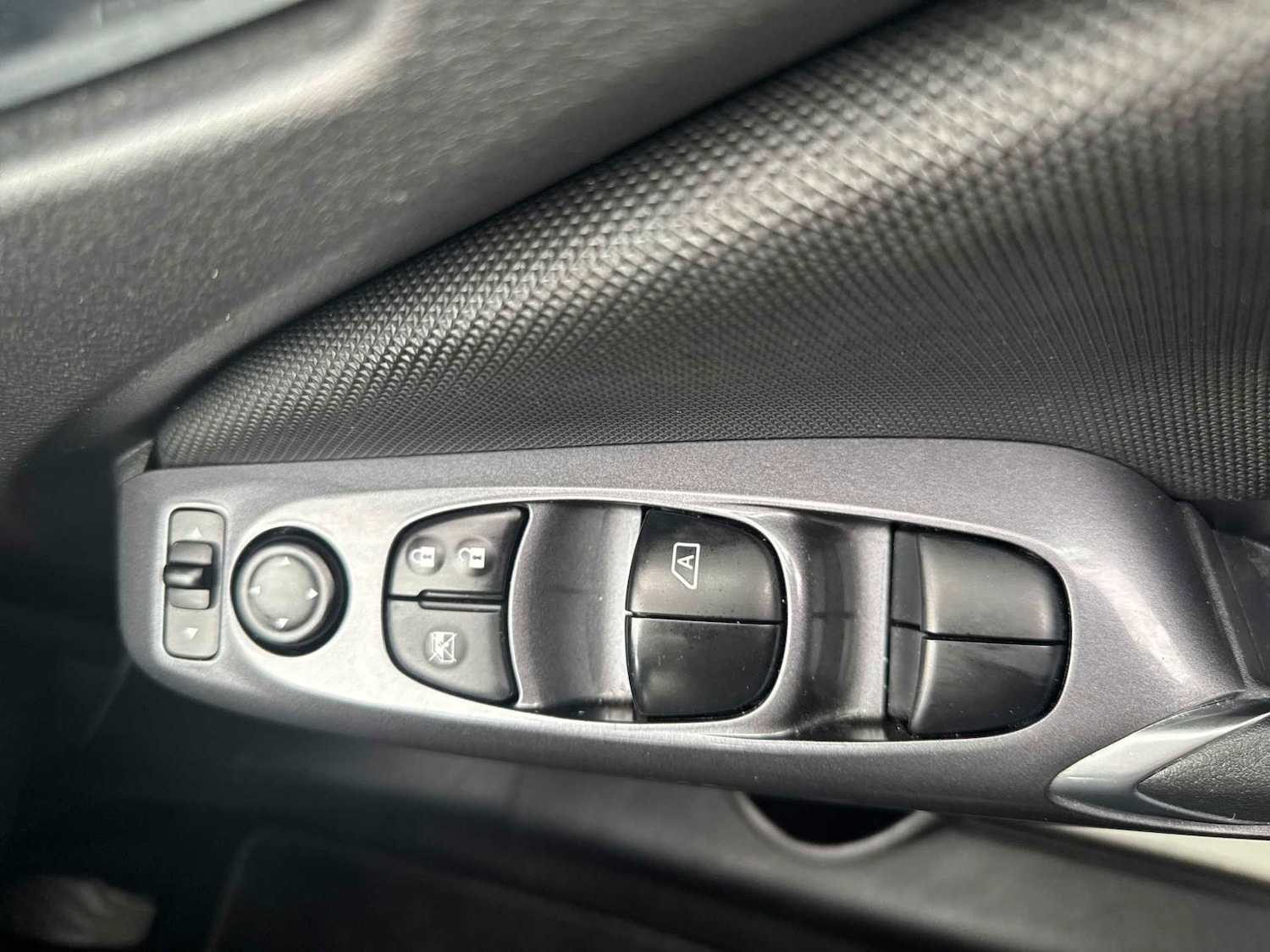 Used Nissan Juke 2022 for sale - 76471097: Photo 20