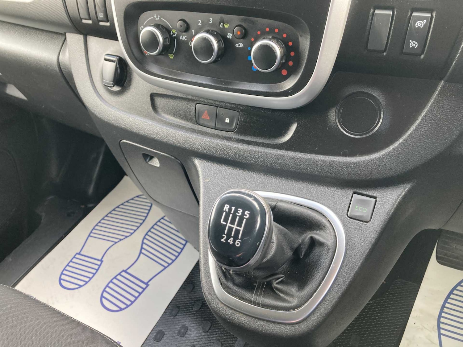 Used Nissan NV300 2021 for sale - 76310121: Photo 11