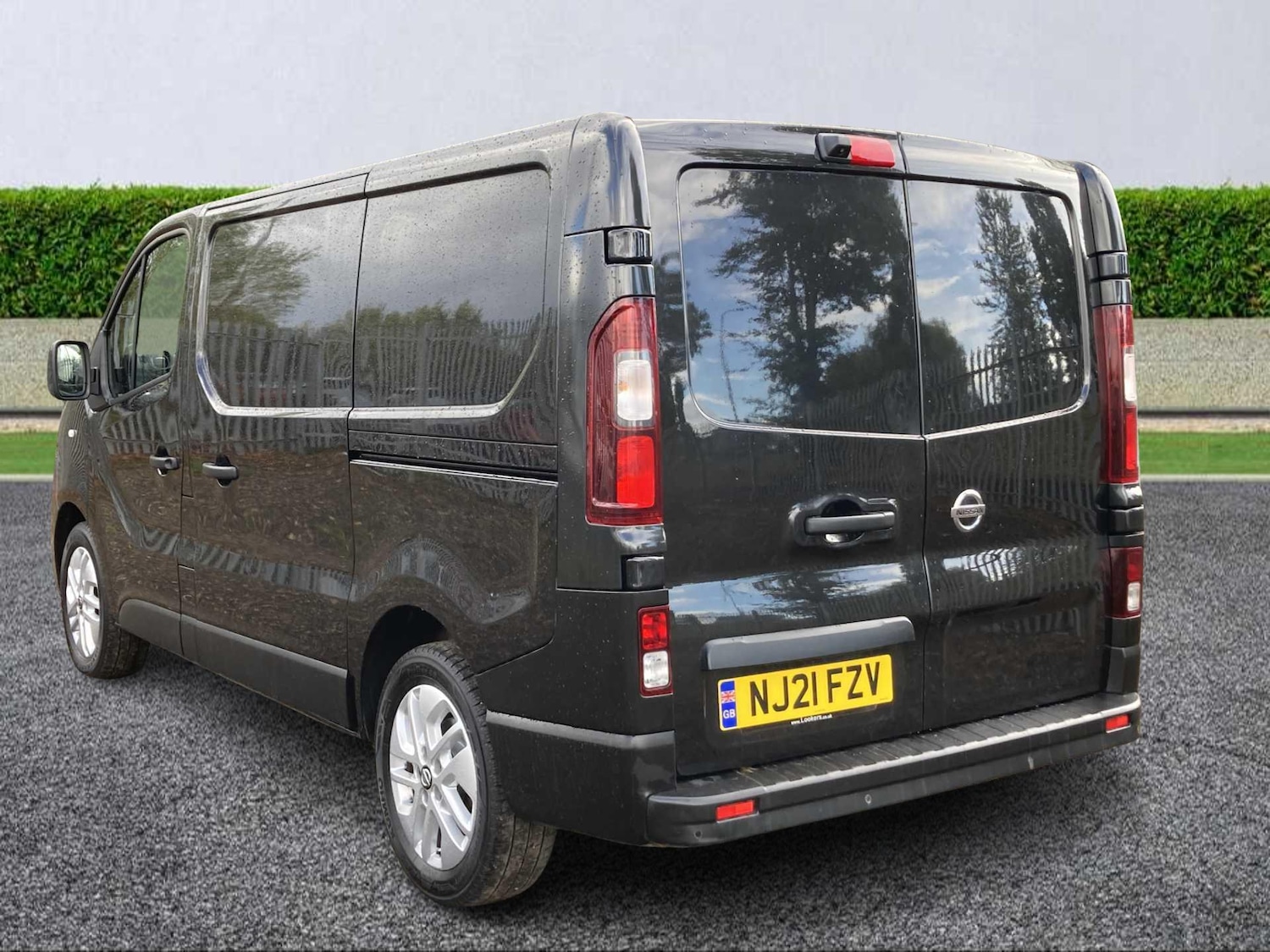 Used Nissan NV300 2021 for sale - 76310121: Photo 2