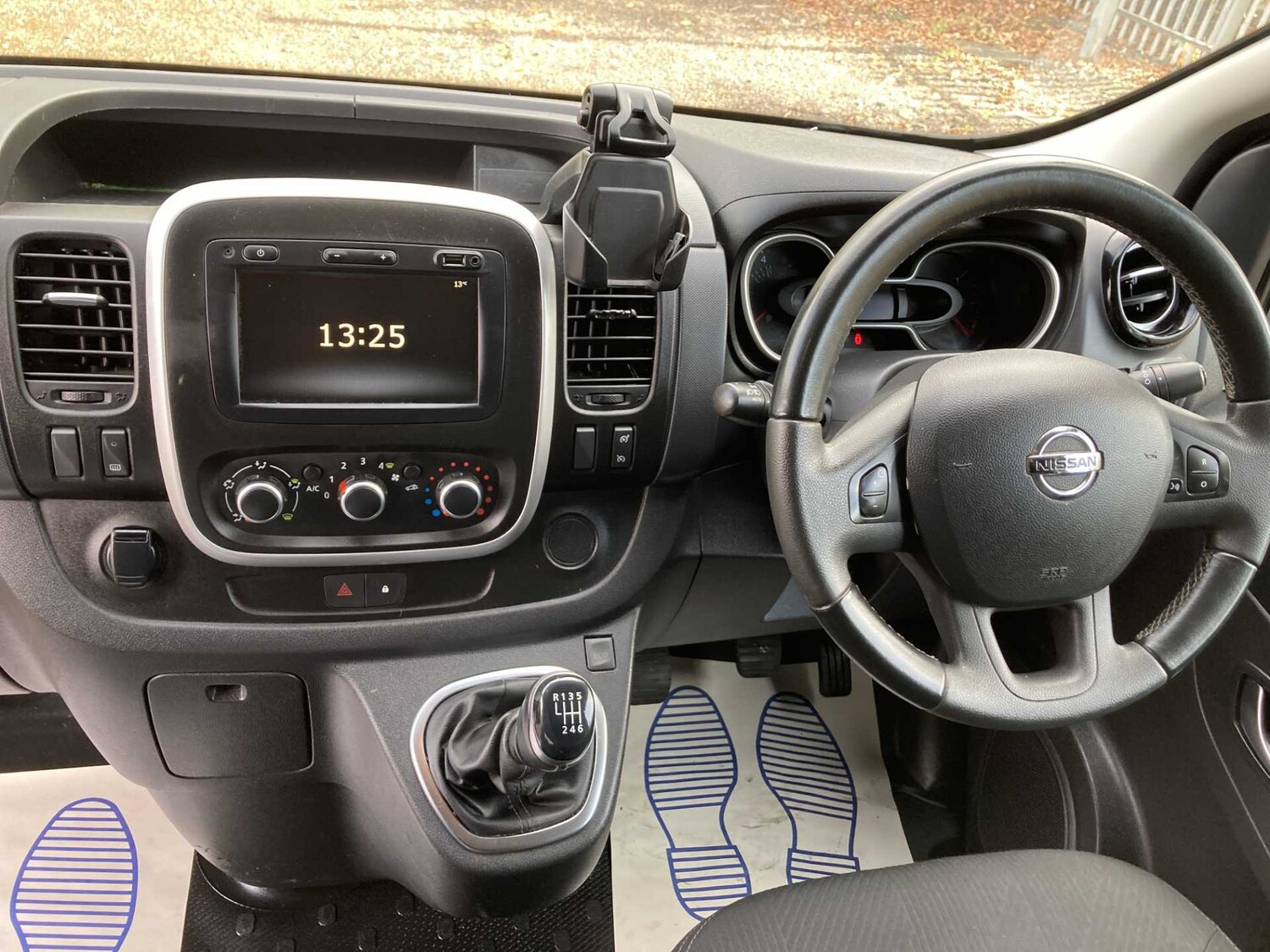 Used Nissan NV300 2021 for sale - 76310121: Photo 8