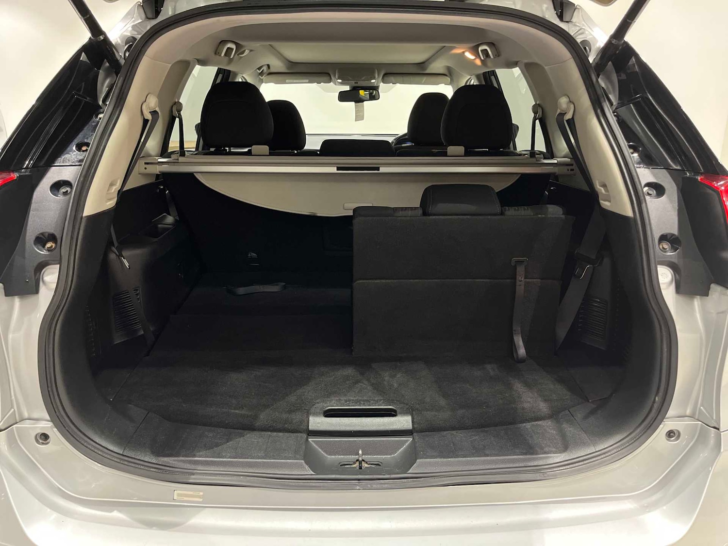 Used Nissan X-Trail 2018 for sale - 76777338: Photo 16