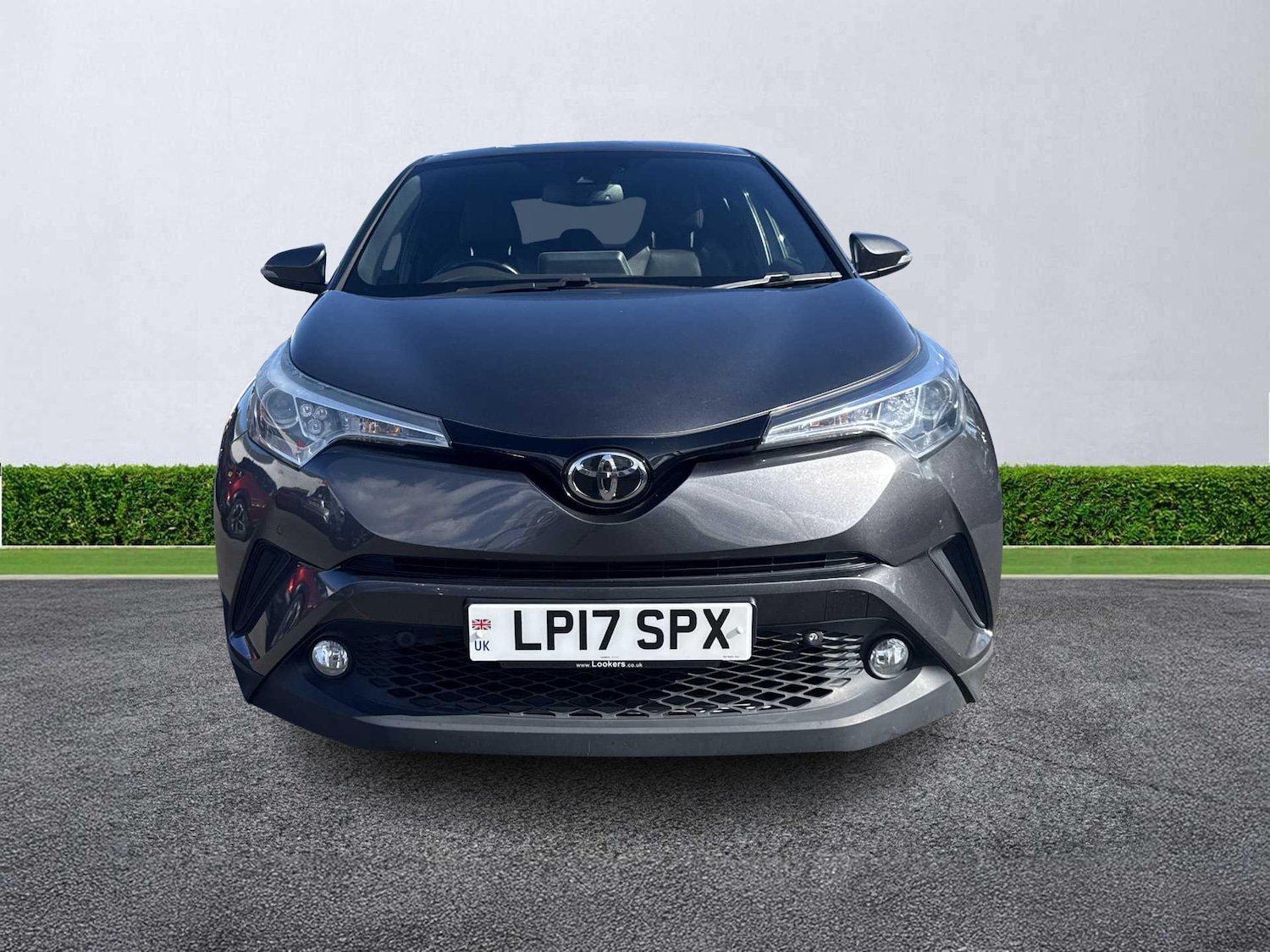Used Toyota C-HR 2017 for sale - 76547743: Photo 5