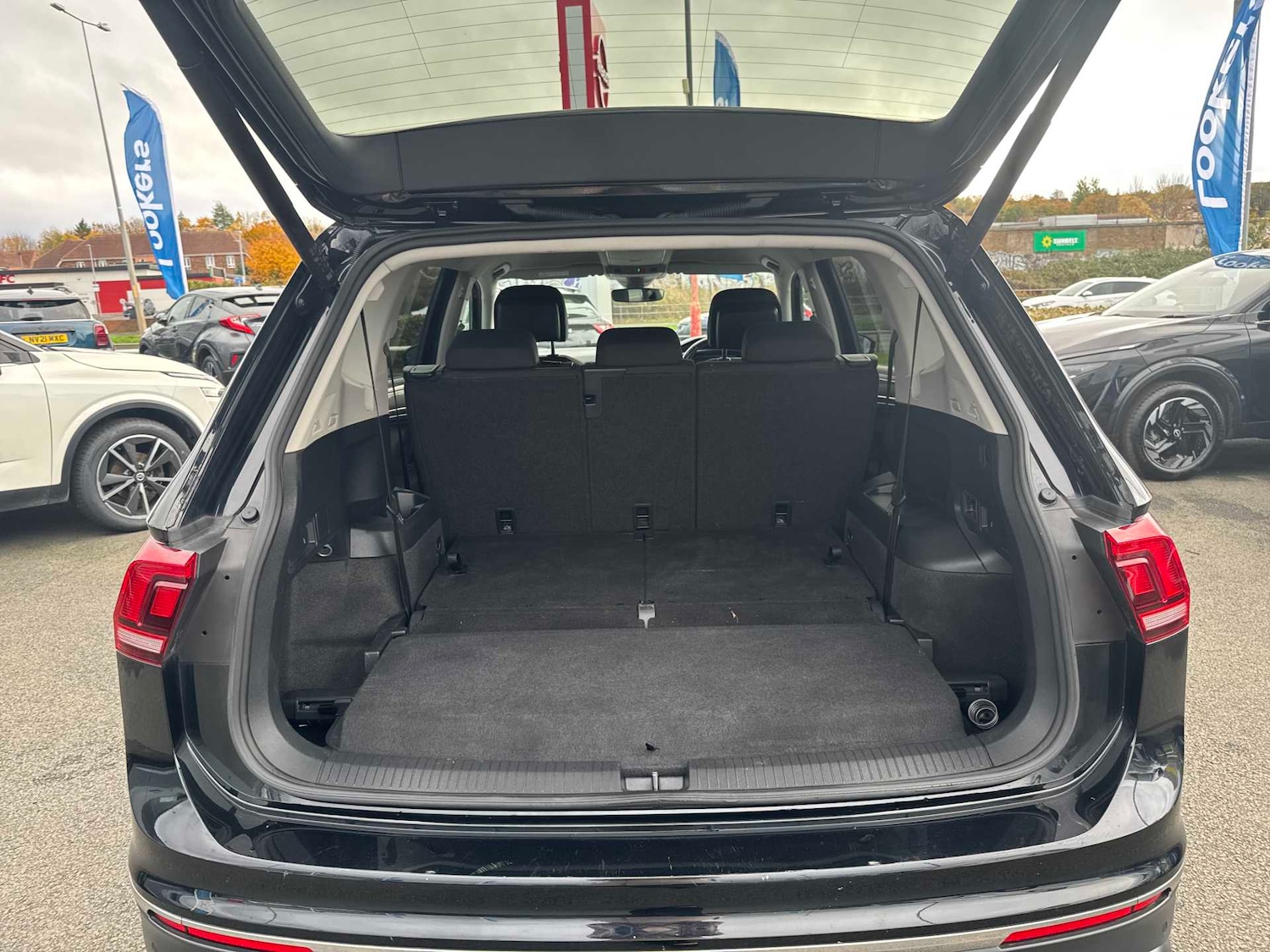 Used Volkswagen Tiguan Allspace 2024 for sale - 76594923: Photo 16