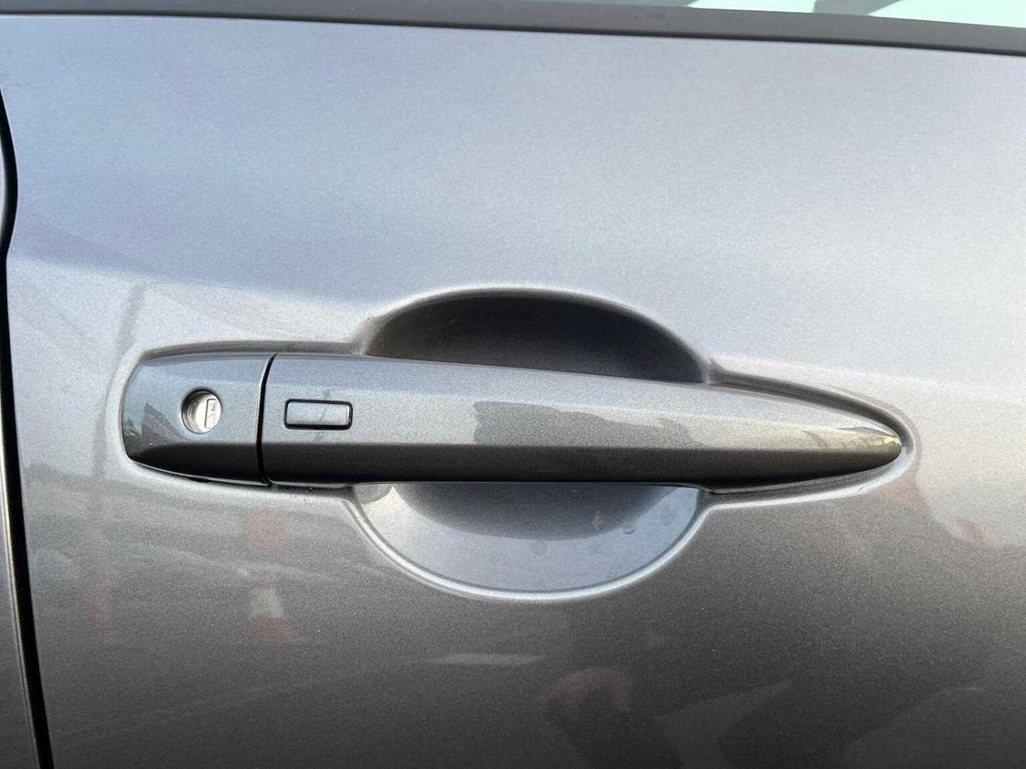 Used Nissan Juke 2024 for sale - 76532449: Photo 28