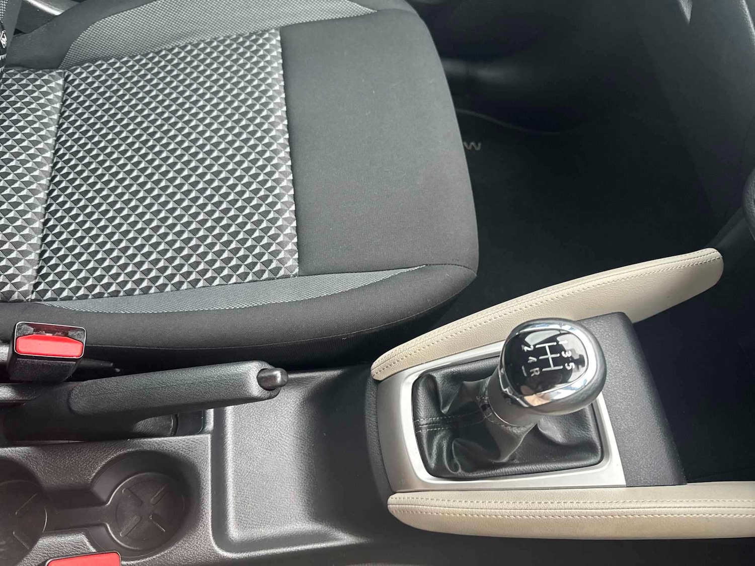 Used Nissan Micra 2020 for sale - 76583230: Photo 12