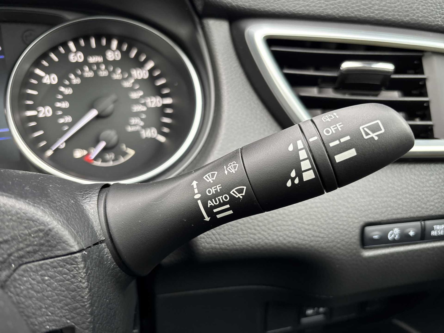 Used Nissan Qashqai 2020 for sale - 76342988: Photo 25